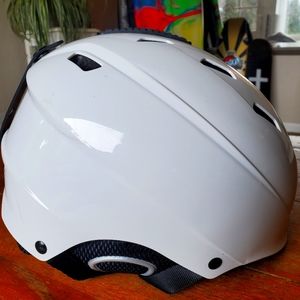 Size M SNOWBOARD HELMET UNUSED